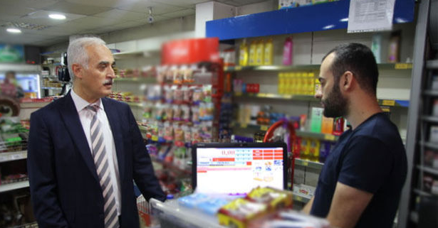 MÜSİAD veresiye defterlerini sildi