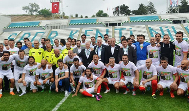 İbrahim Yazıcı Stadı Bursa'da açıldı!