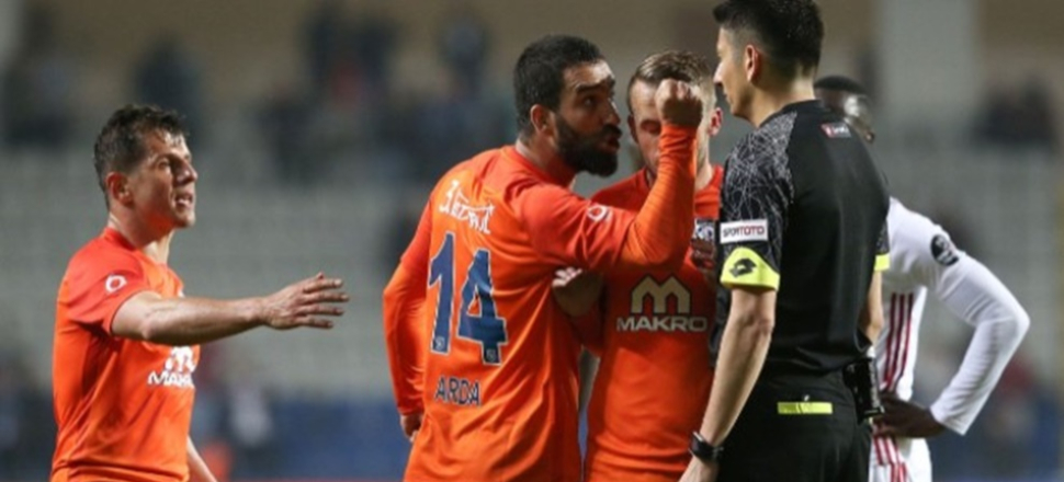 Arda Turan'a ceza geliyor!