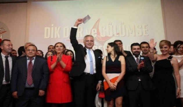 Demokratik Sol Avukatlar adayı Ömer Lütfü Avşar Ankara Barosu Başkanlığına talip...