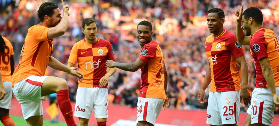 Galatasaray'da 7 ayrılık!