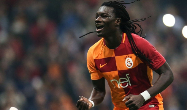 Gomis rekoru yıktı!