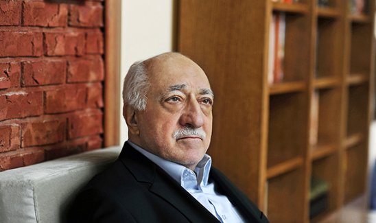 FETÖfiniş! İnönü'yü övdü, Hasan Cemal'i övdü... Vatandaşa 'Dilsiz Şeytan' dedi!