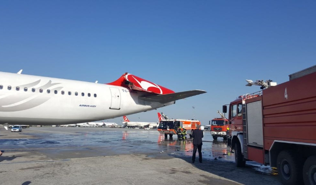 Türk Hava Yolları uçağına çarptı...