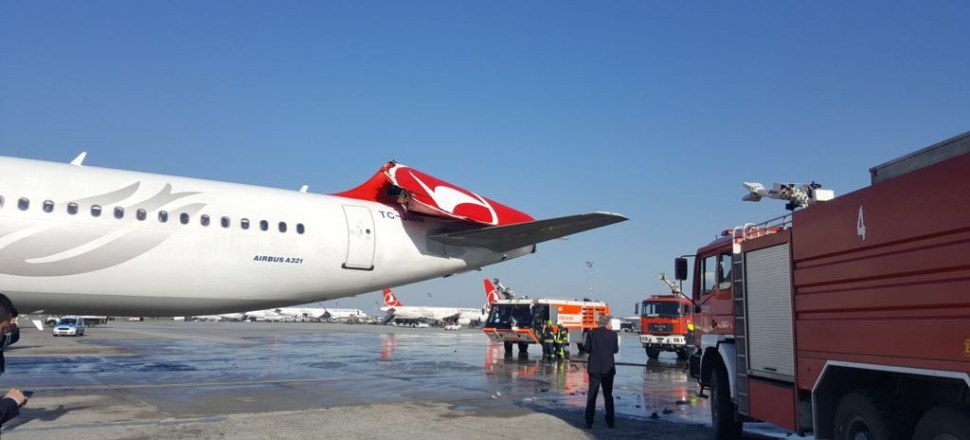 Türk Hava Yolları uçağına çarptı...