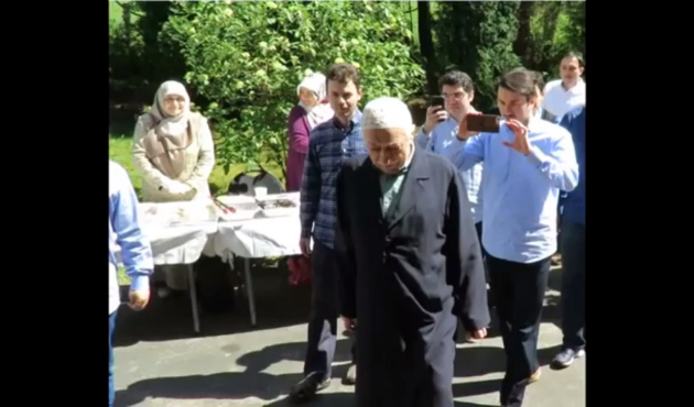 FETÖ elebaşı orada ortaya çıktı! / VİDEO