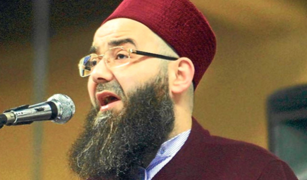 Cübbeli Ahmet Hoca hastaneye kaldırıldı!