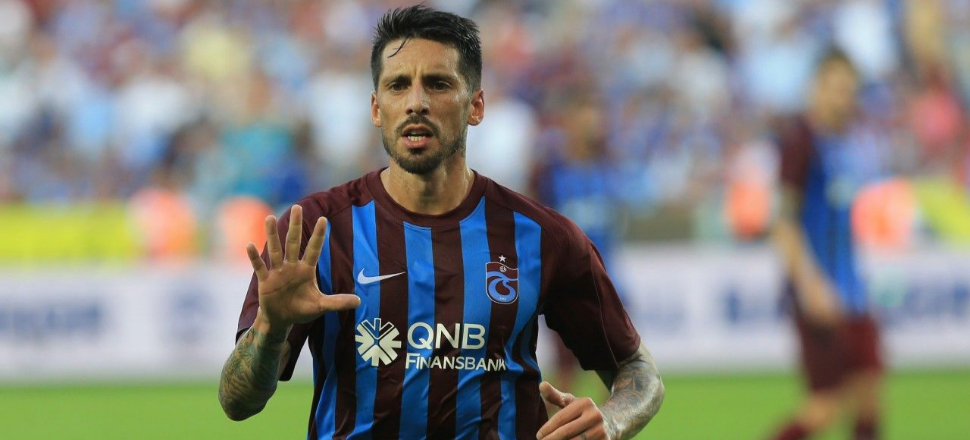 Jose Sosa 872 gün sonra!