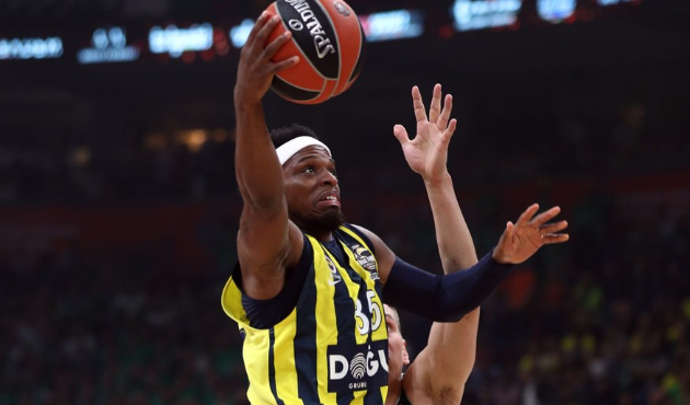 Fenerbahçe Doğuş finalde!