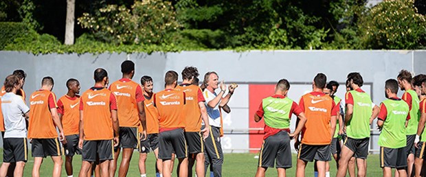 Riekerink Galatasaray'da hedefi açıkladı