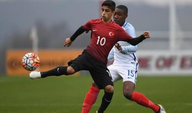Barcelona  16 yaşındaki Türk futbolcuyu istiyor!
