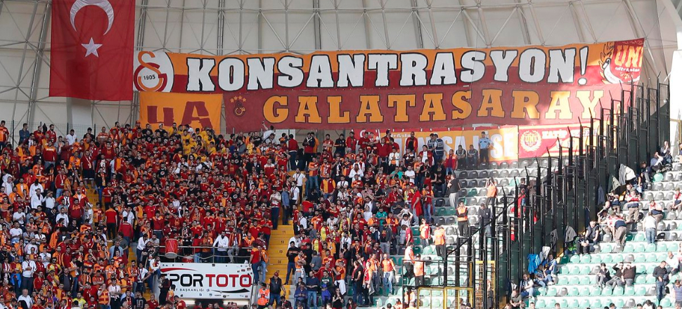 Galatasaray, Göztepe maçına özel formayla çıkıyor!