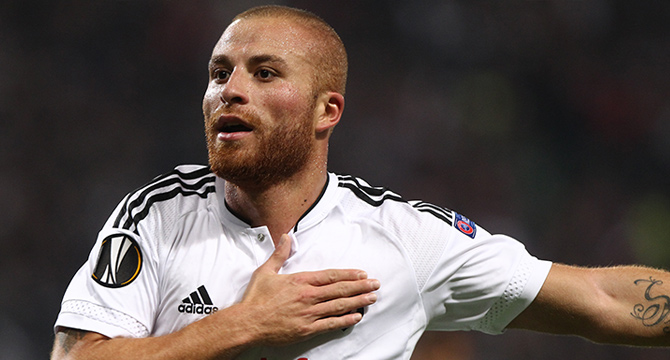 Flaş... Beşiktaş'ta Gökhan Töre bombası!