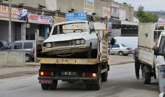 Hurda otomobili olana 10 bin lira!