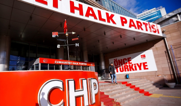CHP listesinde bir isim geri döndü!
