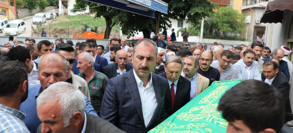 Bakan Abdulhamit Gül'ün acı günü...