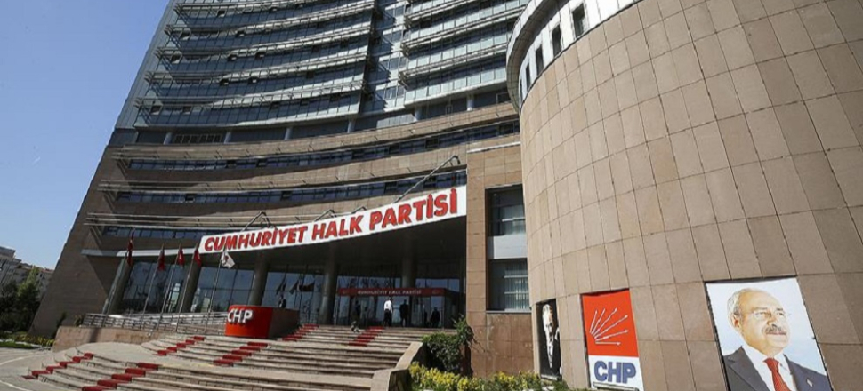 CHP'nin listesinde Abdullah Gül etkisi!