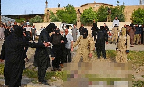 Böyle infaz görülmedi! DAEŞ kendi militanlarını kaynar suya attı...