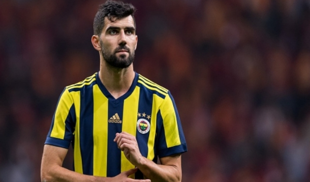 Fenerbahçe'de ilk ayrılık!