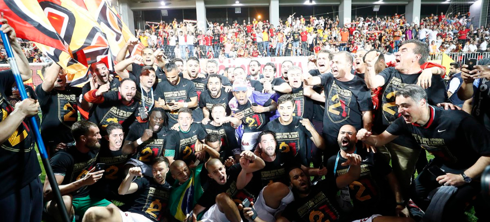 Süper Lig'in şampiyonu Galatasaray!