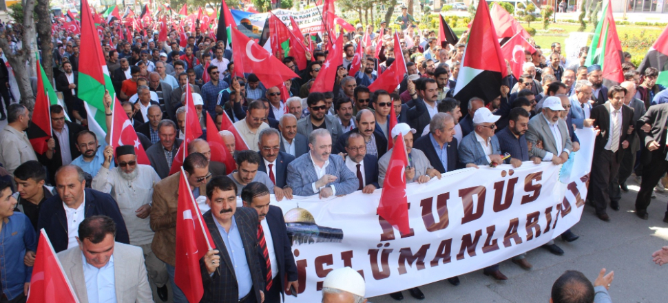 Van'da binlerce vatandaş Kudüs için yürüdü!
