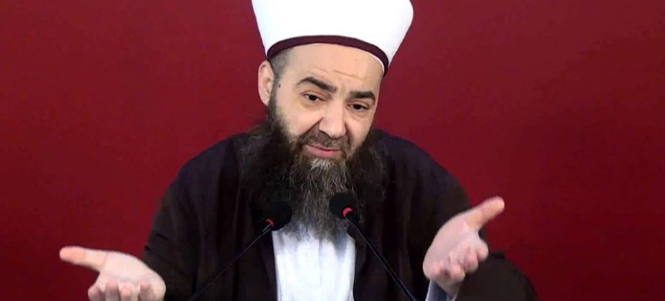 Rakip cemaate "çocuk istismarı" suçlaması