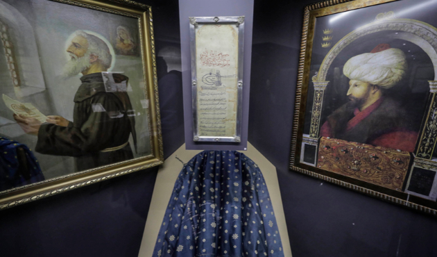 "Fatih'in Ahidnamesi" 555 yıldır bu manastırda