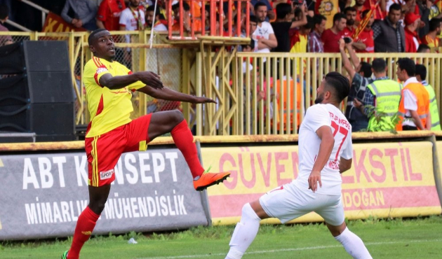 Galatasaray ilk transferini bitiriyor!