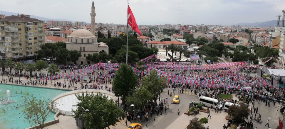 Akşener, Aydın’da beklediği kalabalığı toplayamadı