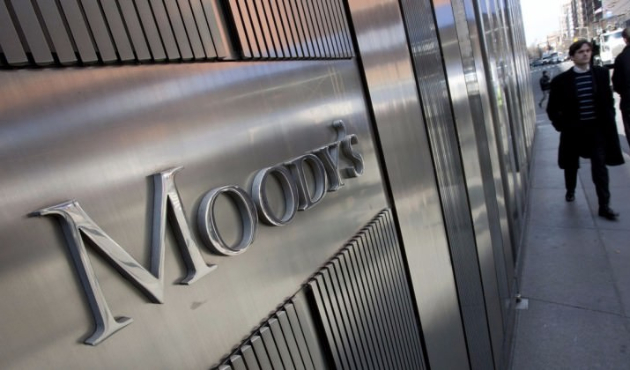 Ekonomimize operasyon! Moody's yarıya indirdi...