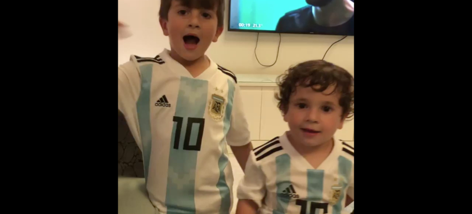Dünyaca ünlü futbolcu Lionel Messi Kara Para Aşk hayranı çıktı!