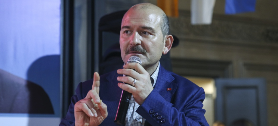 "Burası emin insanların yönettiği bir ülkedir!"