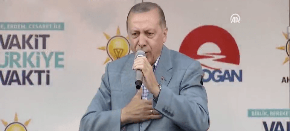 Erdoğan'dan İnce'ye: Pensilvanya'ya telefon aç öğren...