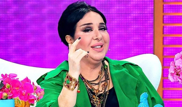 Nur Yerlitaş modelliğe soyundu!