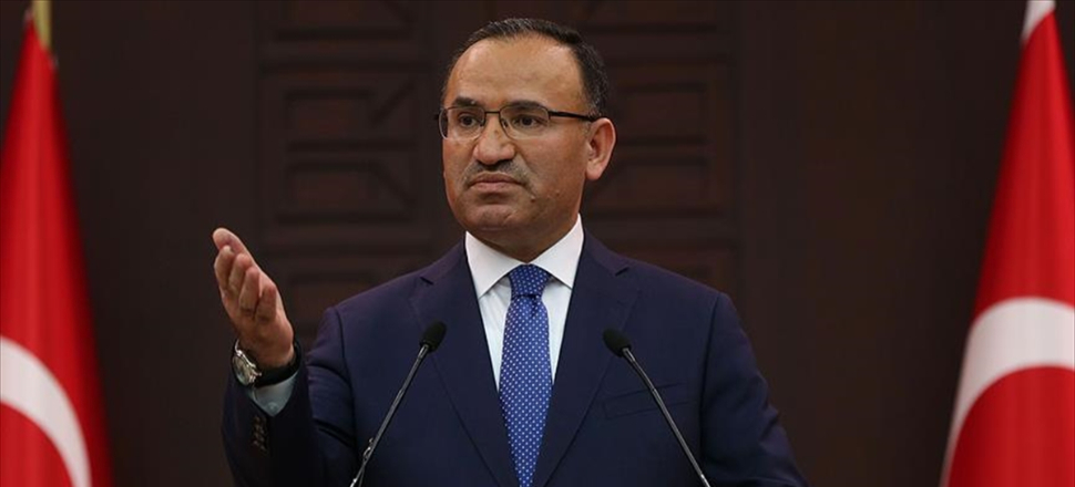 ''FETÖ ile mücadelemize zarar veremezsiniz."