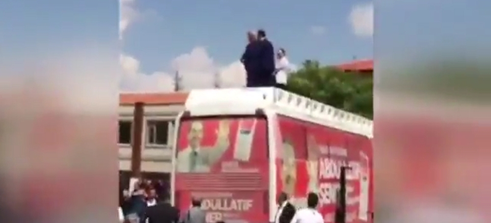 Abdüllatif Şener'e büyük şok!