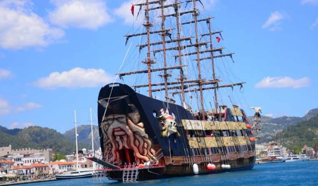 Marmaris'te gezi teknelerine flaş yasak!