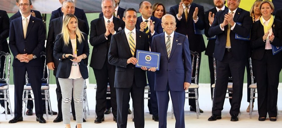 Fenerbahçe'de Aziz Yıldırım sürprizi!
