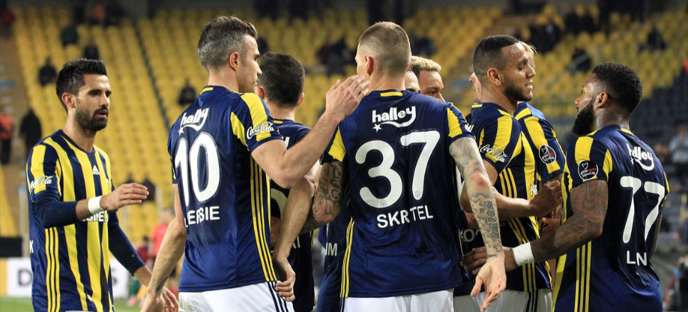 Fenerbahçeli oyuncuya sürpriz talip!