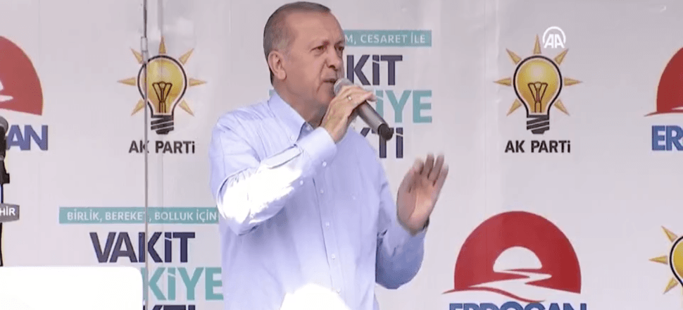 Erdoğan: Şarlatan ne diyorsa aynısını söylüyorlar