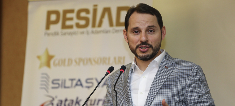 Albayrak'tan Yunanistan'a darbeci askerler tepkisi