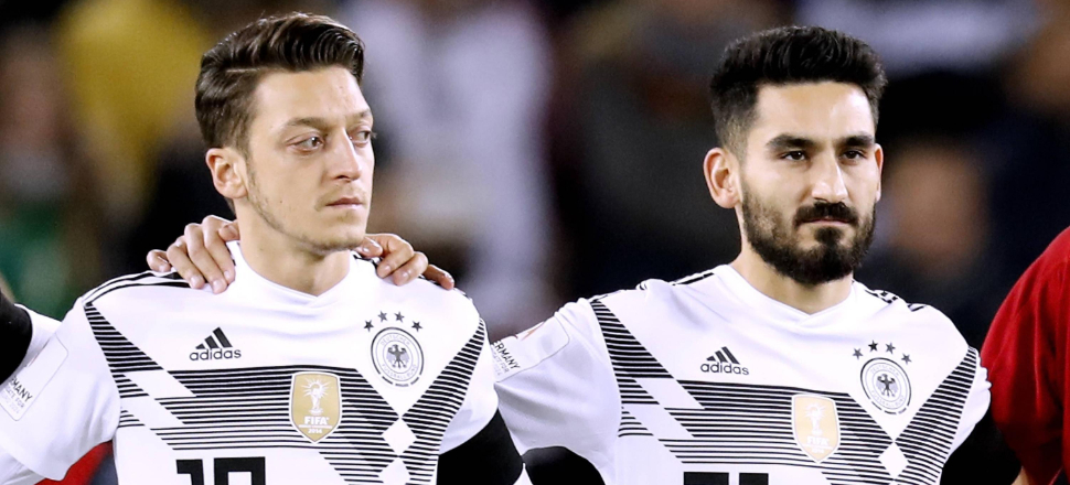 Almanlar'dan İlkay ve Mesut'a büyük ayıp!