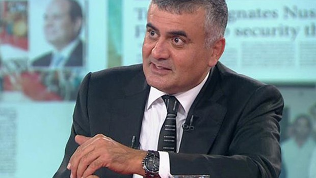 Adil Gür trafik kazasına karıştı!  Biri ağır 14 öğrenci yaralı...