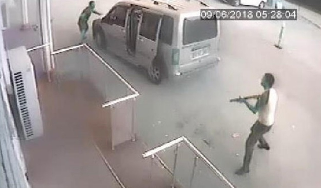 Pompalı ile kovalayıp kurşun yağdırdı! / VİDEO