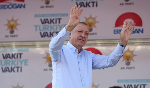 Erdoğan: Vatan yansa ateşinde ısınırlar...