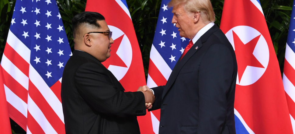 Tarihi Trump-Kim zirvesi gerçekleşti!