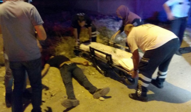 Sokakta yürüdüğü sırada 11 yerinden bıçaklandı!