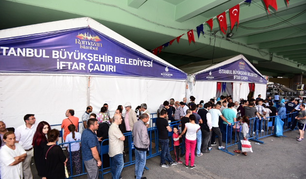 İBB 2 milyon kişiye hizmet verdi...