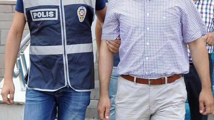 Manisa'da FETÖ operasyonu: 18 gözaltı