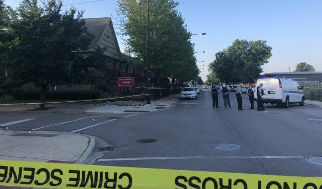 Chicago'da üniversite yakınında silahlı saldırı...